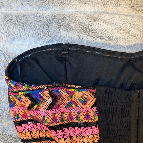 Medium Forever 21 Black Chiffon Mini Dress Sequin Top Keyhole Cutout - Picture 11 of 11